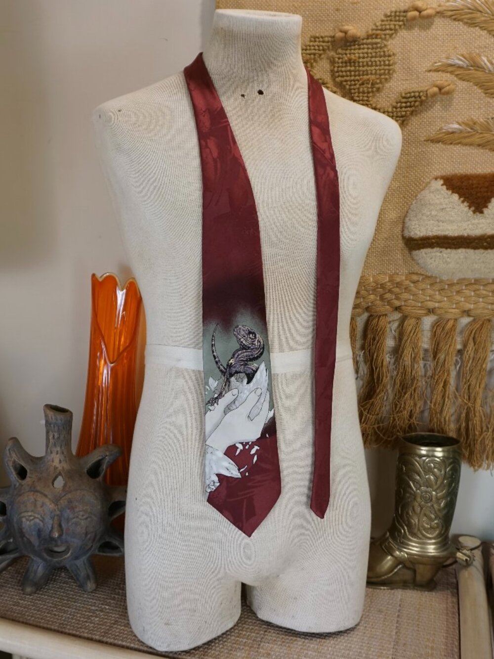 Vintage Jurassic Park Velociraptor Raptor Hatching graphic neck tie